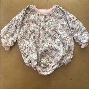 💛$15 FLASH SALE💛Addie Joy Organic Cotton Oversized Romper 18-24M Santas